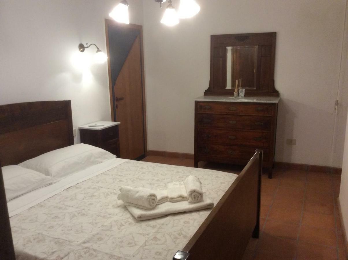Le Apuane Guest House Mezzana  Exterior photo